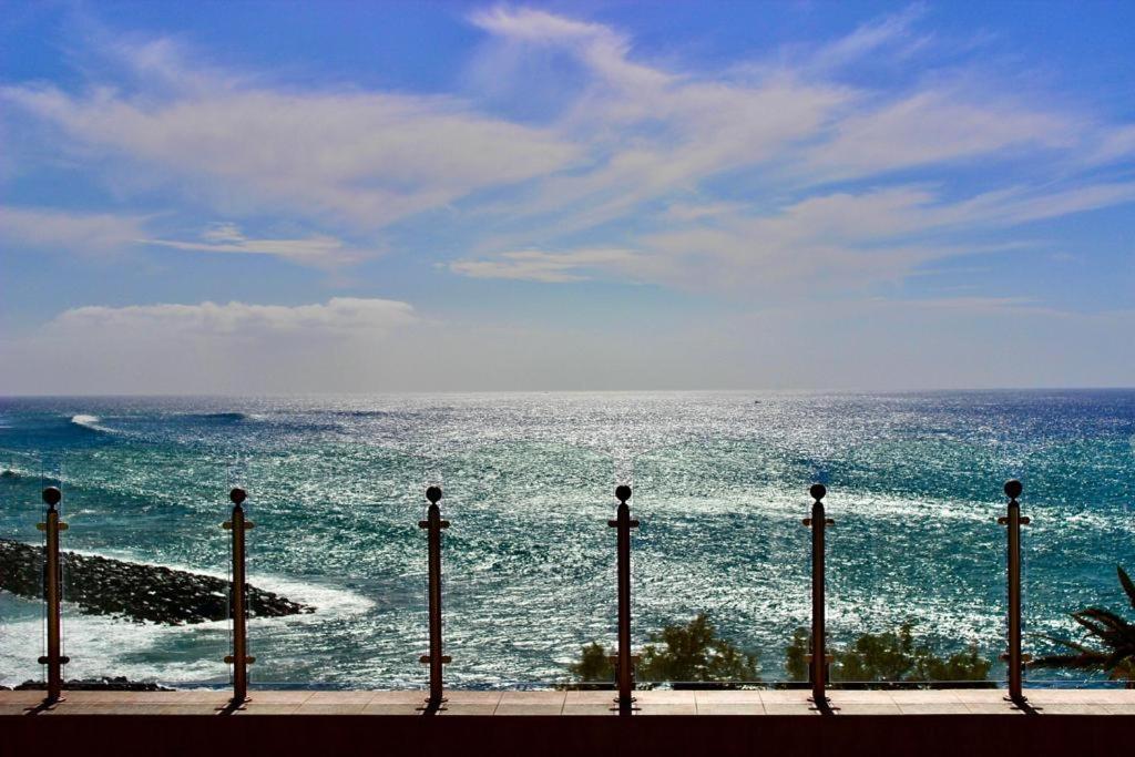 First Line Seaview Apartment Costa Adeje  Extérieur photo